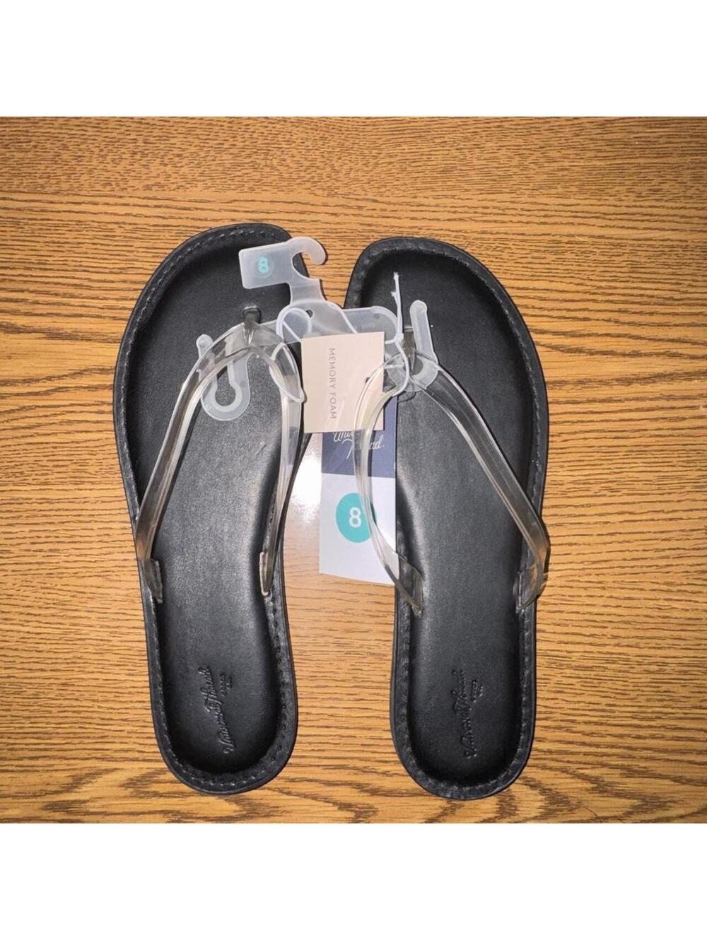 Universal Thread Women's Black and Grey Flipflop